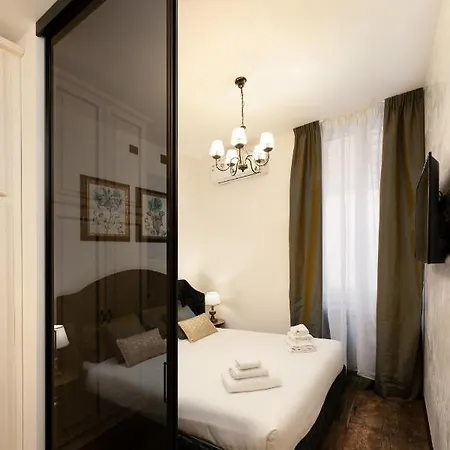 Apartment Pitti Elegant *
